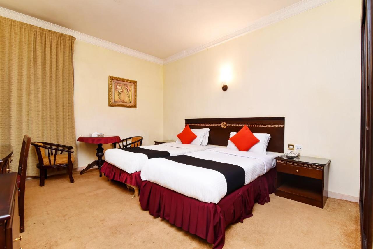 Capital O 419 Al Safeer Hotel Riad Exterior foto