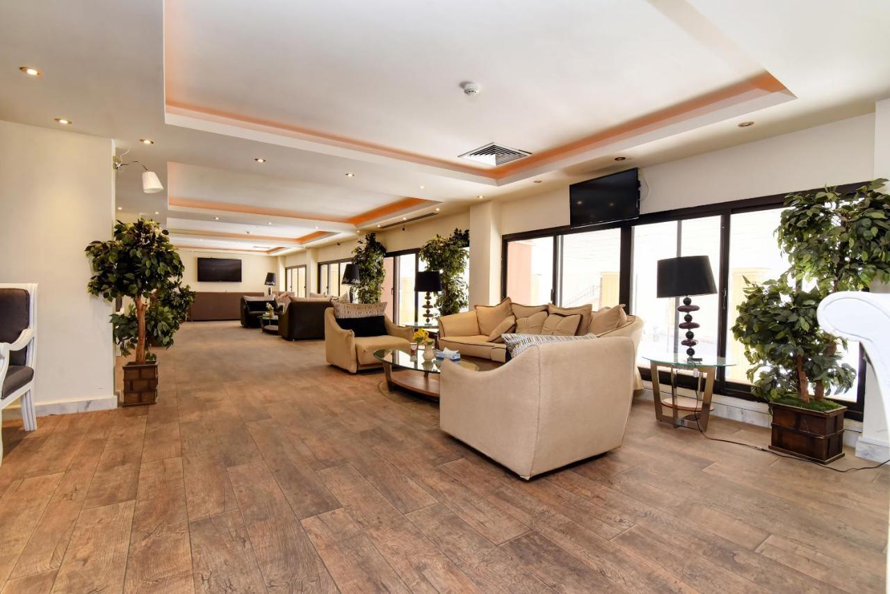 Capital O 419 Al Safeer Hotel Riad Exterior foto